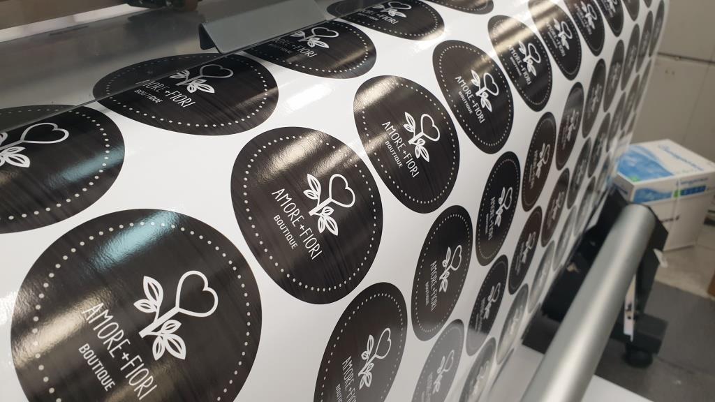 черные наклейки